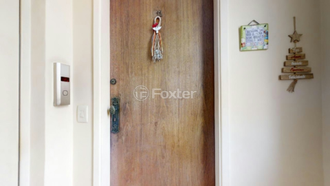 Image 7 - 1002689